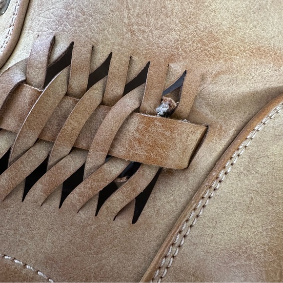 Basket weave booties - Picture 11 of 11